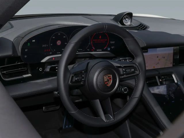 Porsche Taycan 4 Cross Turismo