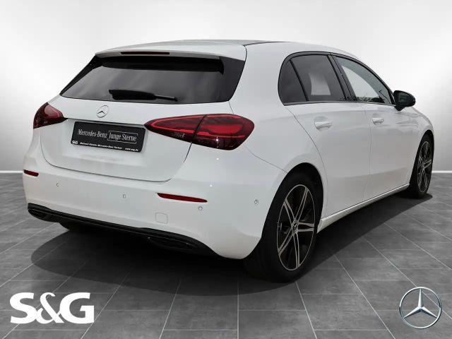 Mercedes-Benz A 180 Progressive