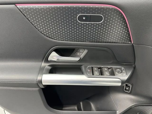 Mercedes-Benz EQA 350 4MATIC