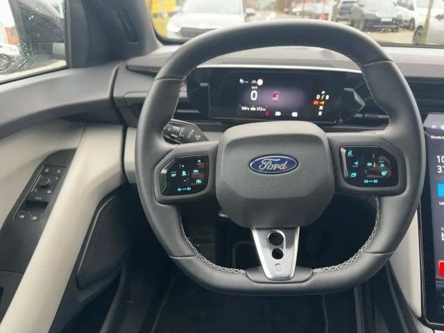 Ford Capri AWD Premium