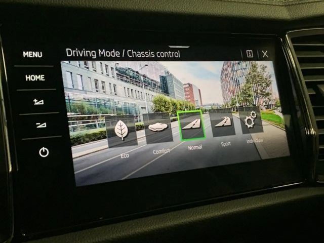 Skoda Kodiaq 2.0 7-SITZER+LED+PANO+KAMERA+STANDH.+ACC