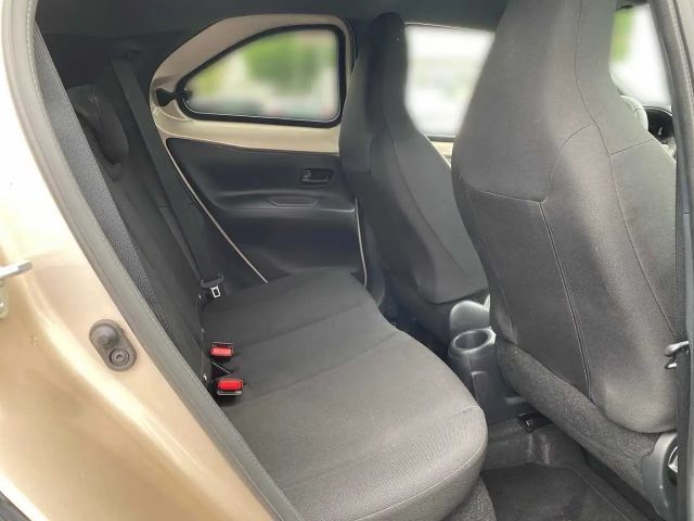 Toyota Aygo X 1.0 VVT-i Hatchback Team D