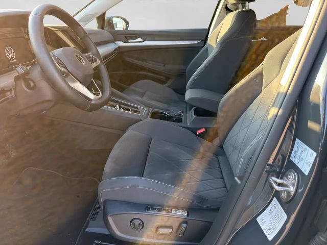 Volkswagen Golf DSG Life