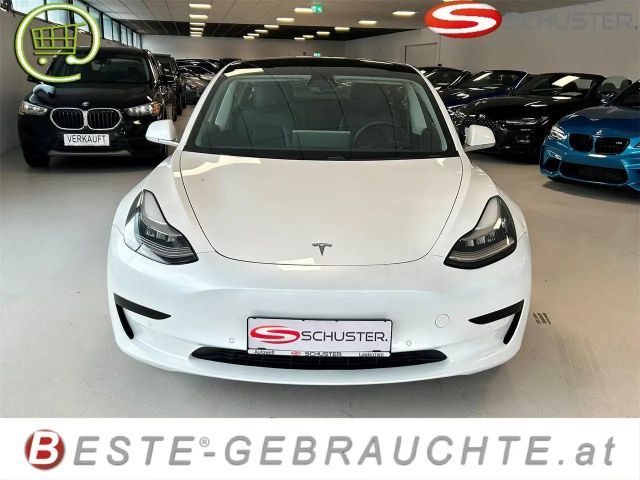 Tesla Model 3 Standard Range