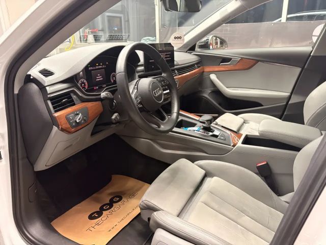 Audi A4 35 TDI S-Line