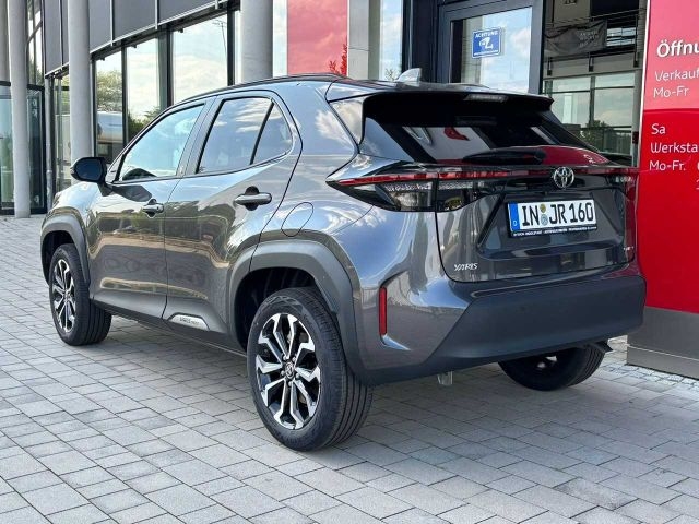 Toyota Yaris Cross 4x2 5-deurs Plus
