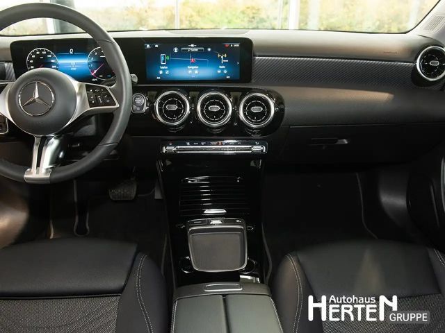 Mercedes-Benz A 200 Progressive