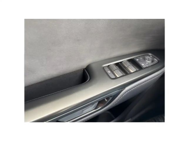 Lexus RZ Executive Line