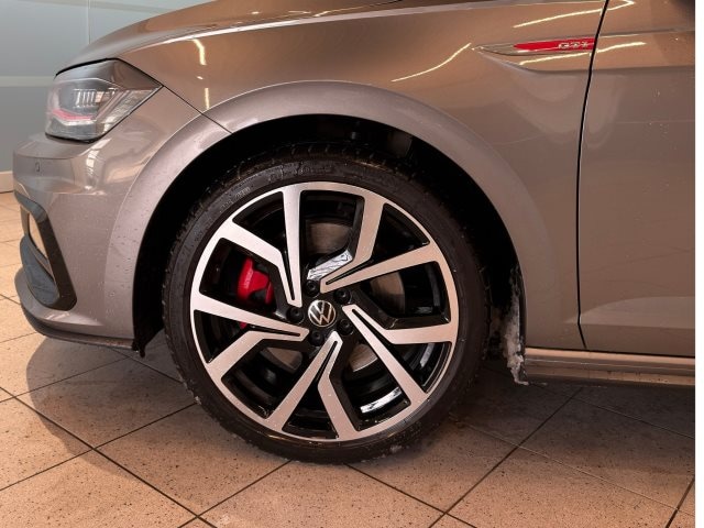 Volkswagen Polo 2.0 TSI