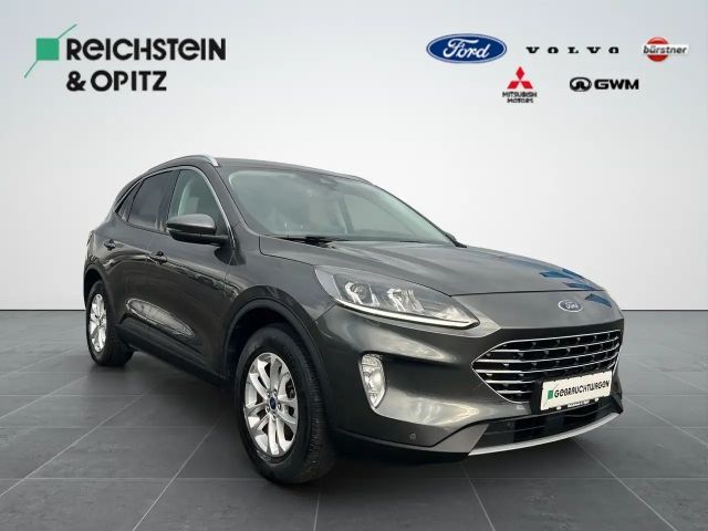 Ford Kuga AWD Hybrid Titanium