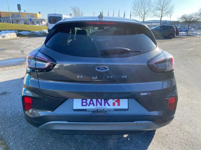 Ford Puma EcoBoost Titanium