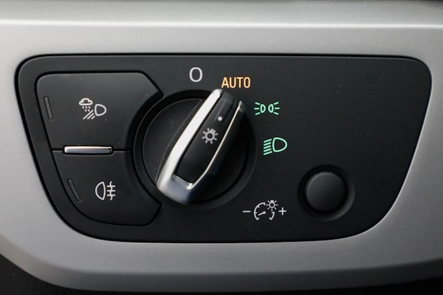 Audi A4 45 TFSI Avant Quattro S-Tronic