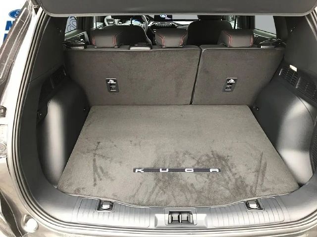 Ford Kuga Plug in Hybrid ST Line