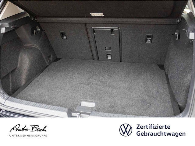 Volkswagen Golf 1.5 TSI Golf VIII Life