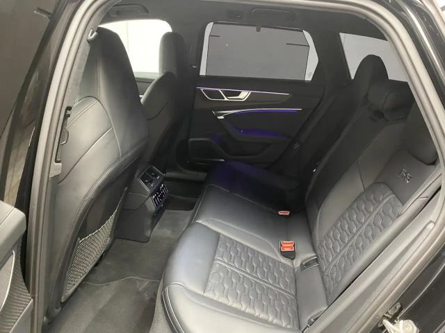 Audi RS6 4.0 TFSI Avant Performance Quattro