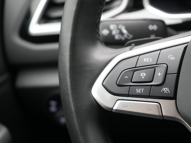 Volkswagen T-Roc DSG R-Line