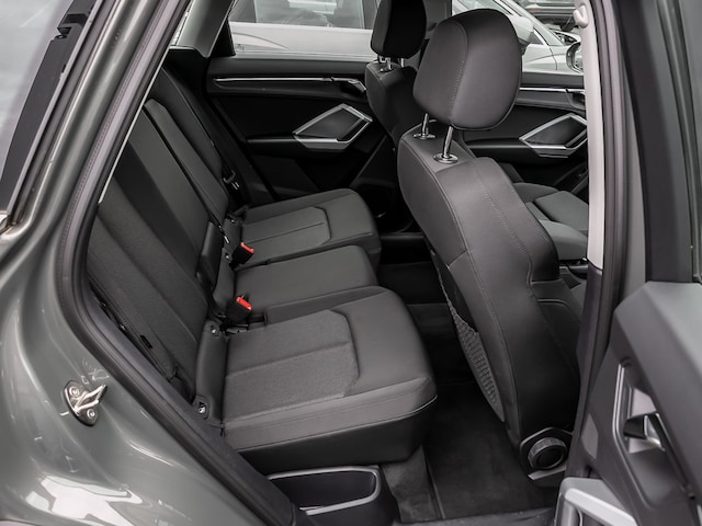 Audi Q3 35 TFSI S-Tronic