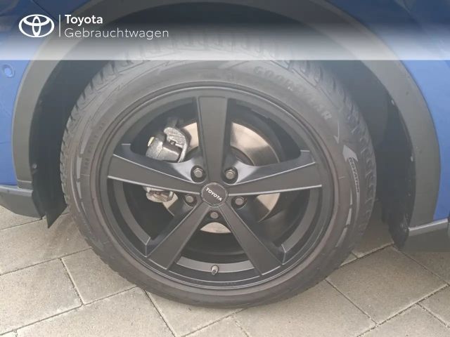 Toyota C-HR Hybride Team D