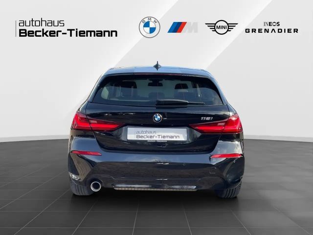 BMW 118 118i Advantage pakket Sedan