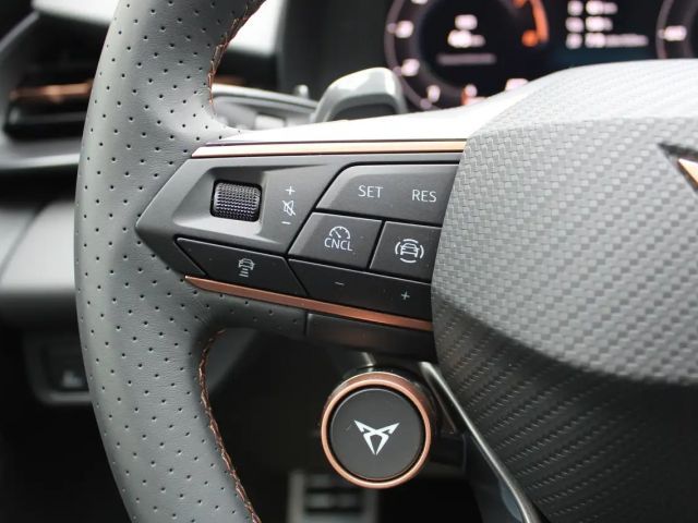 Cupra Terramar 1.5 e-Hybrid