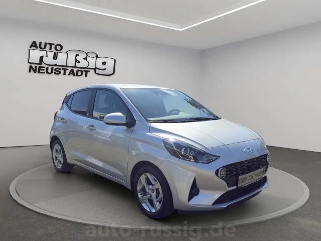 Hyundai i10 1.0