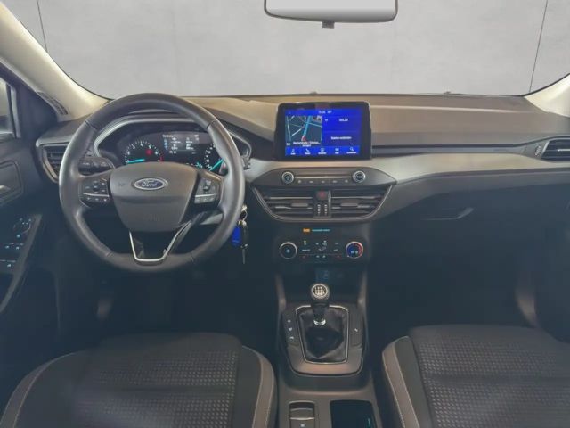 Ford Focus Cool & Connect EcoBoost Wagon