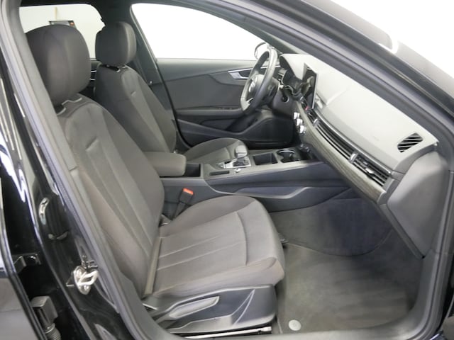 Audi A4 Avant S-Tronic