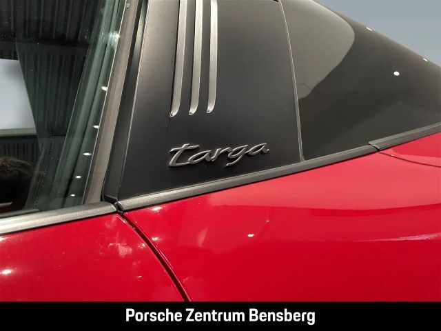 Porsche 992 4 Cabrio GTS Targa