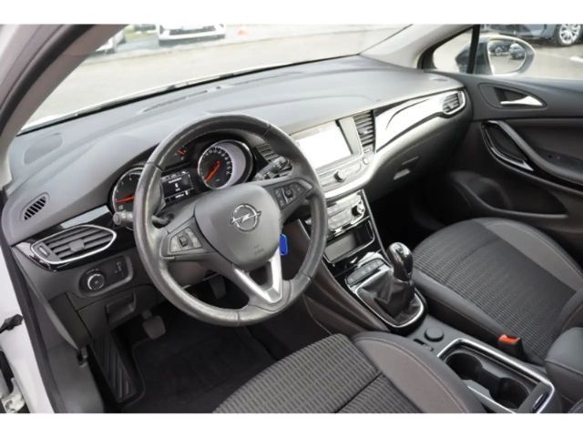 Opel Astra Design&Tec+Rückfahrkam+Sitz.&Lenkradheiz.+Navi+LED