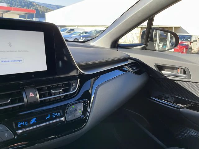 Toyota C-HR Active Hybride