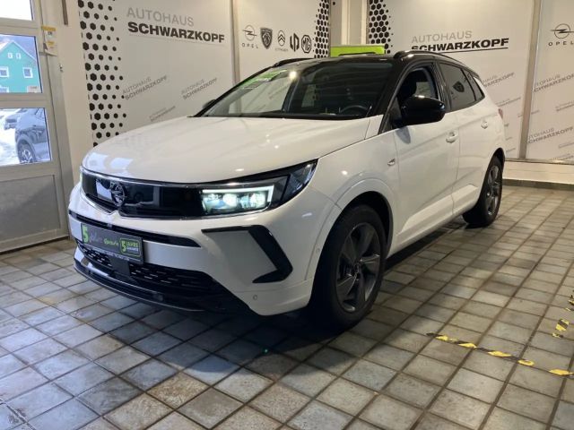 Opel Grandland X 1.6 Turbo