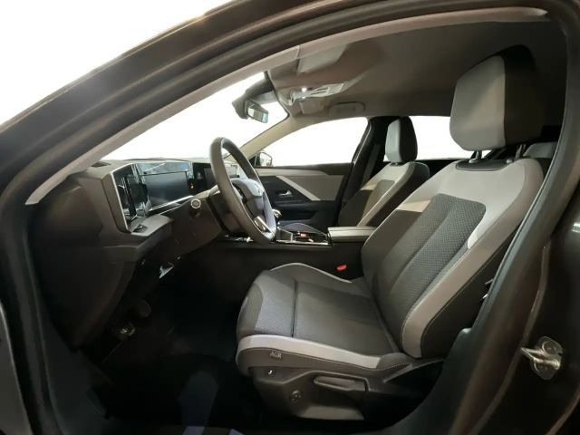 Opel Astra 1.2 Turbo Edition Turbo