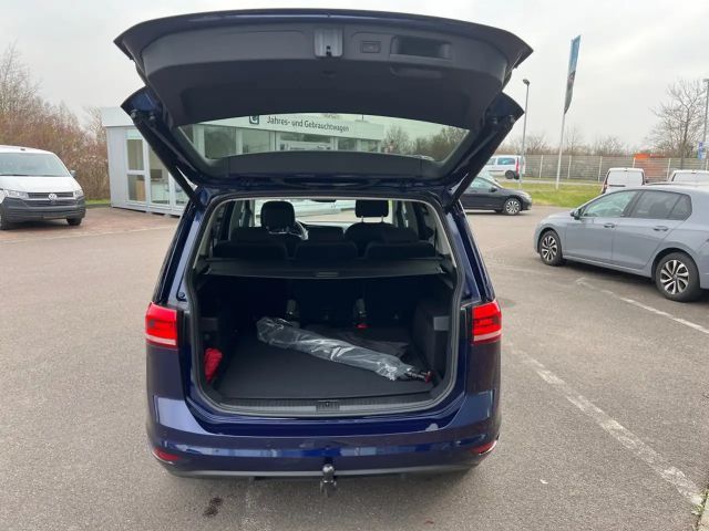 Volkswagen Touran DSG IQ.Drive Move