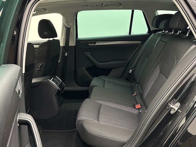 Skoda Superb 2.0 TDI Combi Style Style