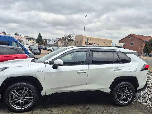 Suzuki Across Hybrid