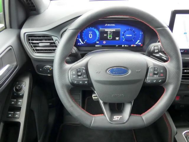 Ford Focus EcoBoost ST Line