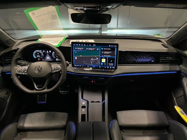 Volkswagen Passat 4Motion R-Line Variant