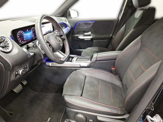 Mercedes-Benz GLB 220 4MATIC AMG Line
