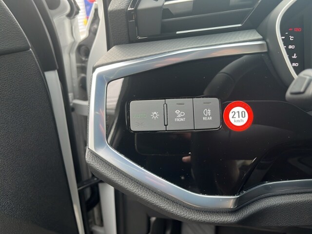 Audi Q3 35 TDI S-Tronic