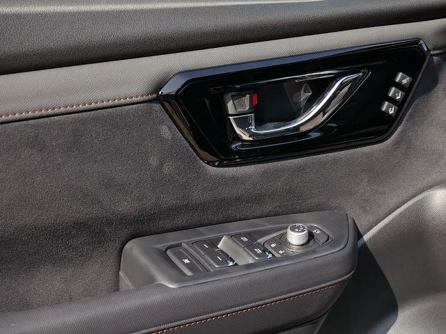 Subaru Forester 2.0ie Platinum H/K ACC LED PANO 360°