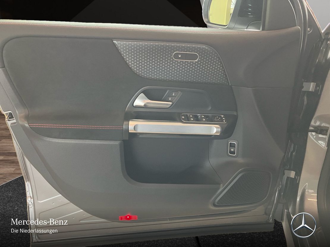 Mercedes-Benz EQB 300 4MATIC