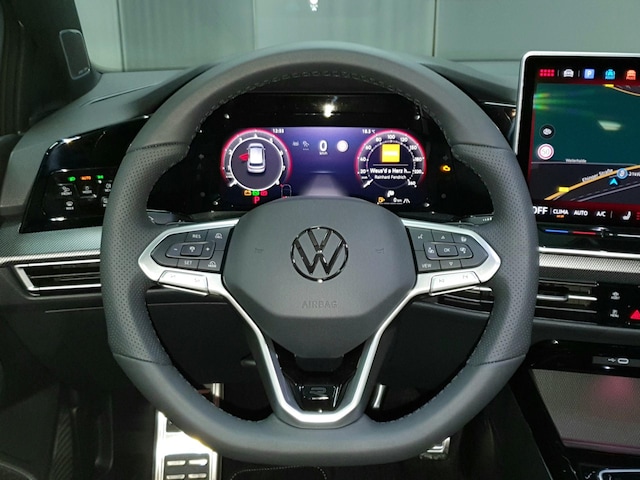 Volkswagen Golf 1.5 eTSI DSG R-Line