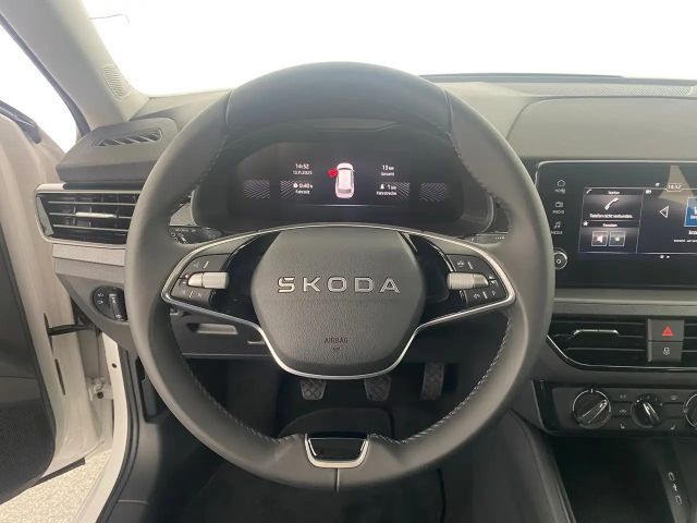 Skoda Kamiq Essence TSI