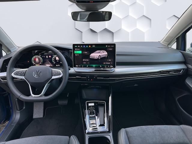 Volkswagen Golf DSG Golf VIII Style Variant