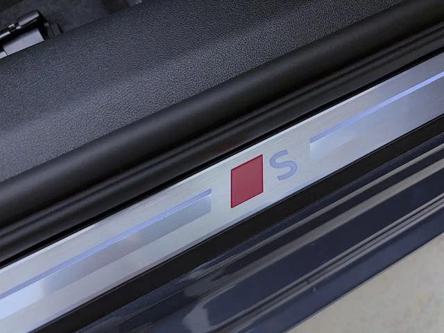 Audi A5 Limousine TDI NAVI+ AHK KAMERA SITZHZG PDC