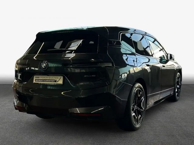 BMW iX xDrive40