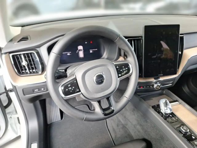 Volvo XC60 Dark Plus T6