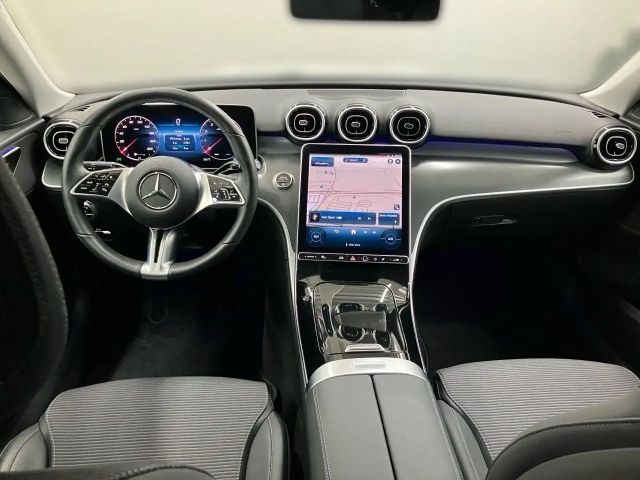 Mercedes-Benz C 180 Sedan