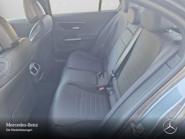 Mercedes-Benz C 180 AMG Line Sedan