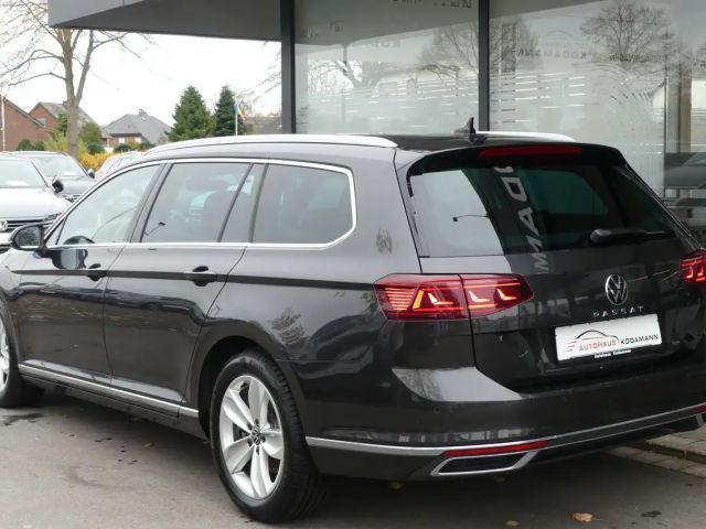 Volkswagen Passat Elegance Elegance Variant